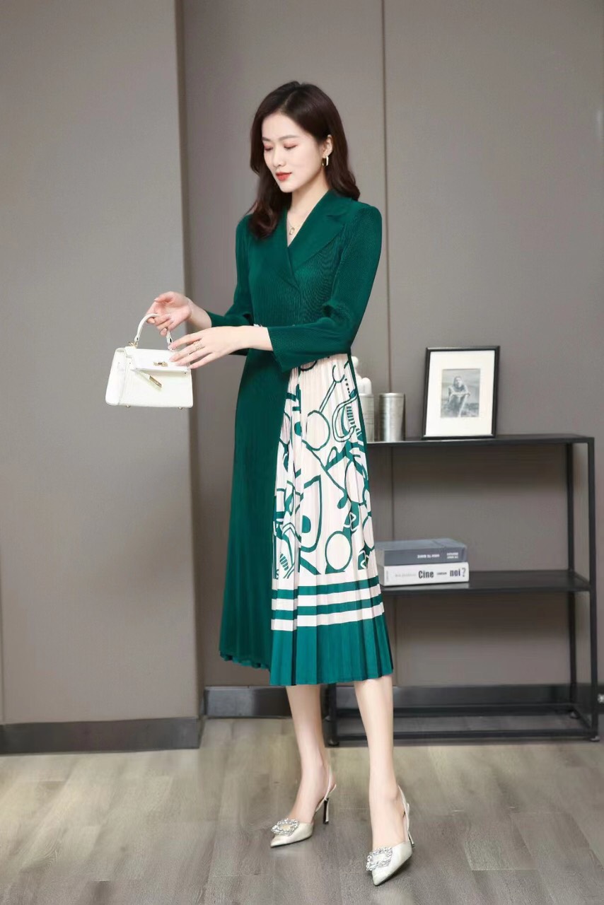 ĐẦM DẬP LY DIOR KHÓA EO D186